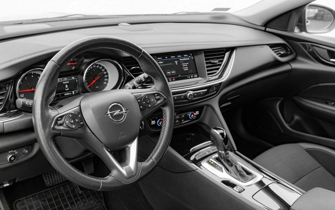 Opel Insignia cena 63850 przebieg: 184089, rok produkcji 2020 z Bierutów małe 667